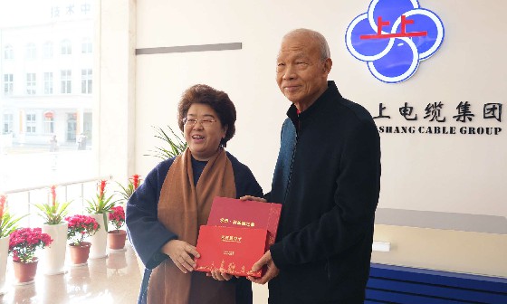 常州市人大常委会主任白云萍一行到访Z6尊龙凯时电缆