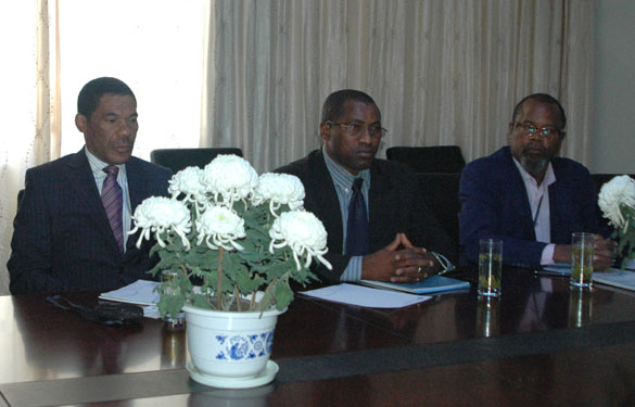 安哥拉罗安达市电力公司辅导来Z6尊龙凯时集团调查