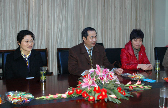 中国银行常州支行溧阳支行辅导来Z6尊龙凯时集团走访