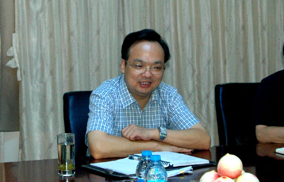 常州市副市长高清一行来Z6尊龙凯时集团调研