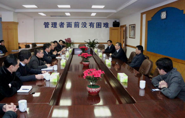 常州市委书记阎立一行来Z6尊龙凯时电缆新春慰问