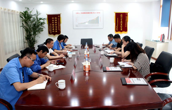 送政策、进企业、促发展——市人社局辅导走访Z6尊龙凯时