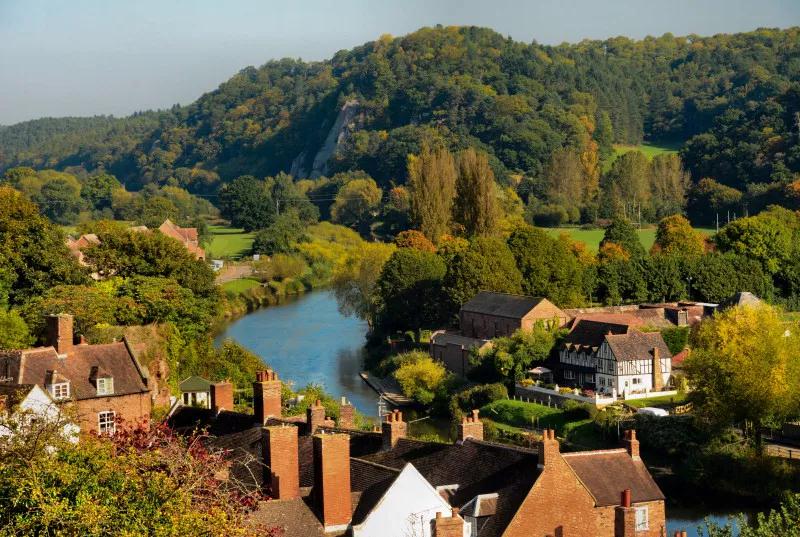他为爱妻打造梦幻坡地花园，惊艳天下80年